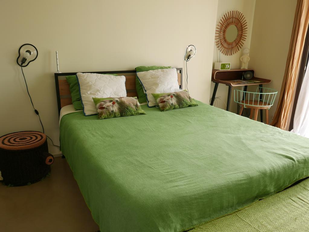 Chambre D'Hotes Le Poteau Rose Bayona Habitación foto